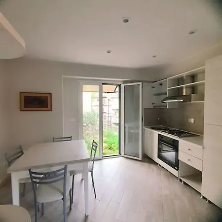 Lejlighed Profumo Di Mare Alassio